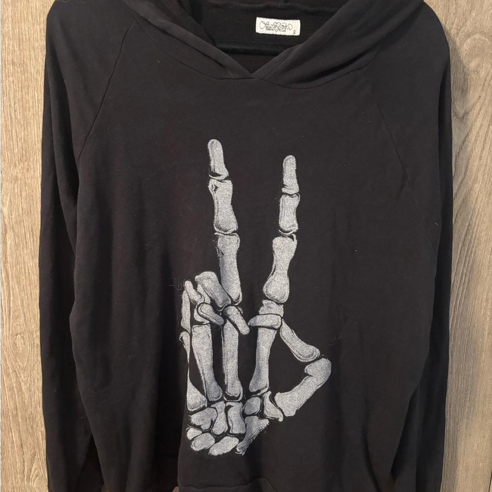 Lauren Moshi sweatshirt.